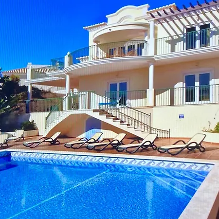 Villa Luxury Villa 5 Bed With Pool *